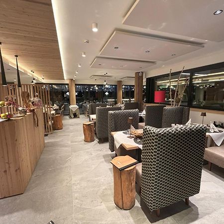 Alexander Hotel Alpine Wellness Dolomites 몰베노 외부 사진